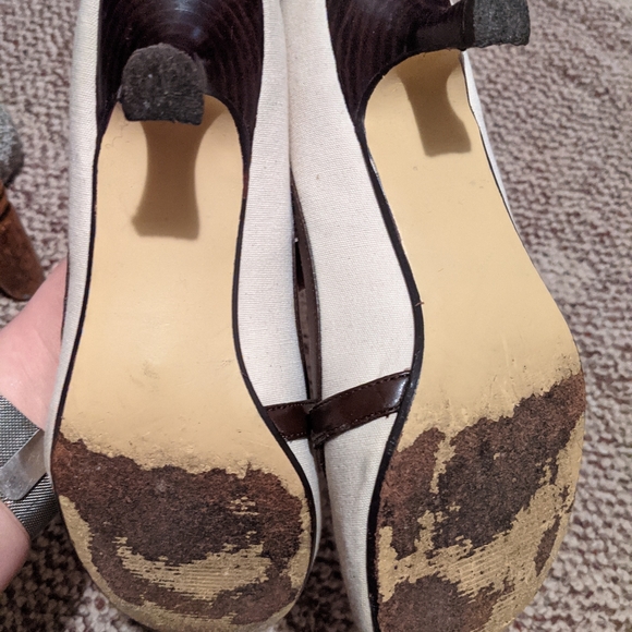 Super cute Steve Madden linen heals - Picture 4 of 4